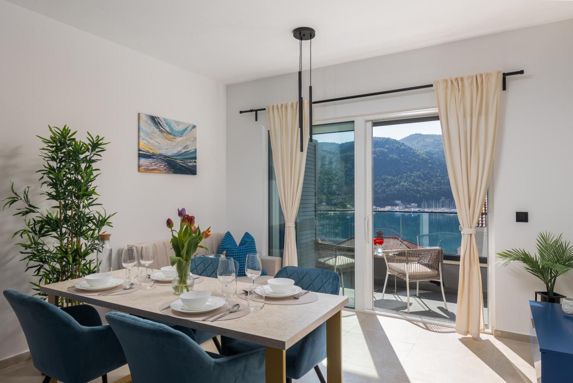 Luxury Blue Moon - New Apartment